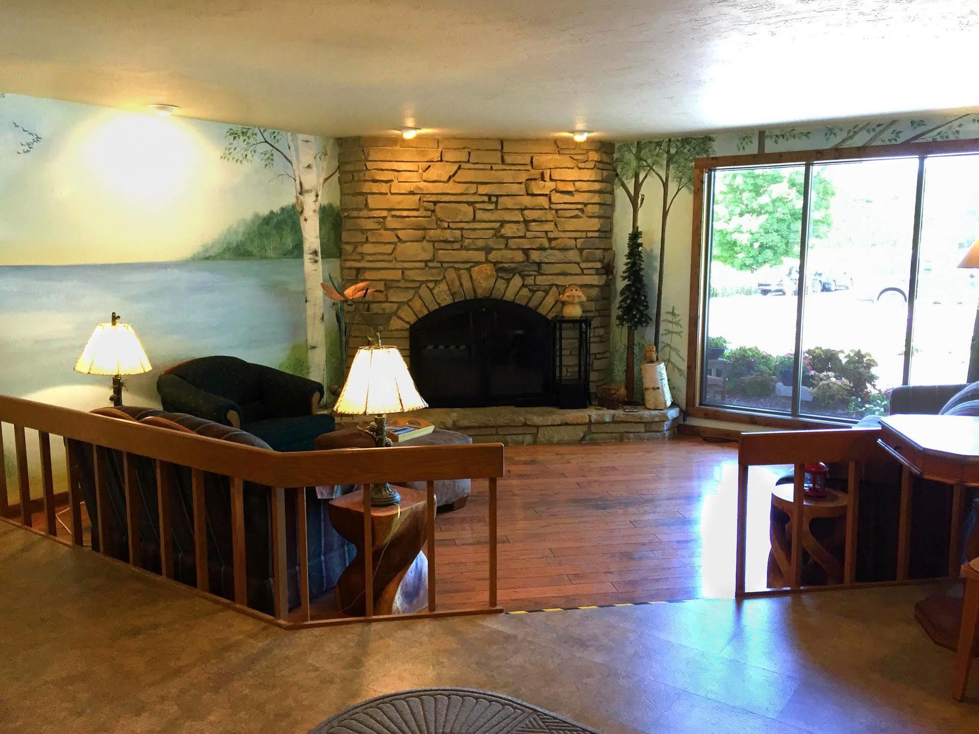 Open Hearth Hotel
