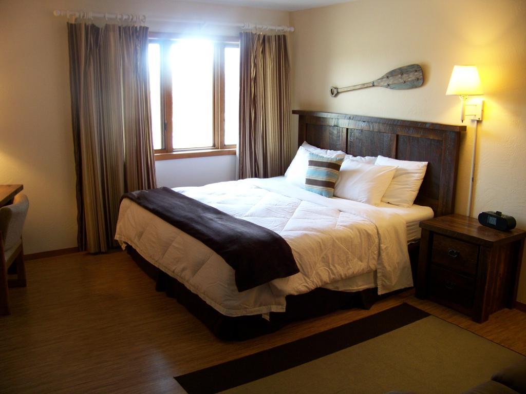 Hotel Open Hearth 2*